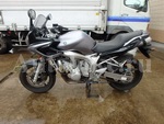     Yamaha FZ6-S Fazer 600 2004  10